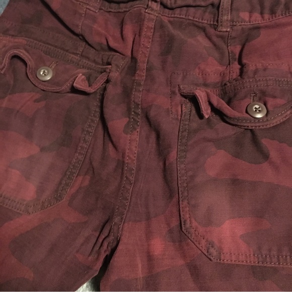 Free People Embroidered Scout Shorts Camo Floral - Picture 16 of 16